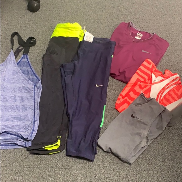 Bundle of Nike and under armour work our clothing